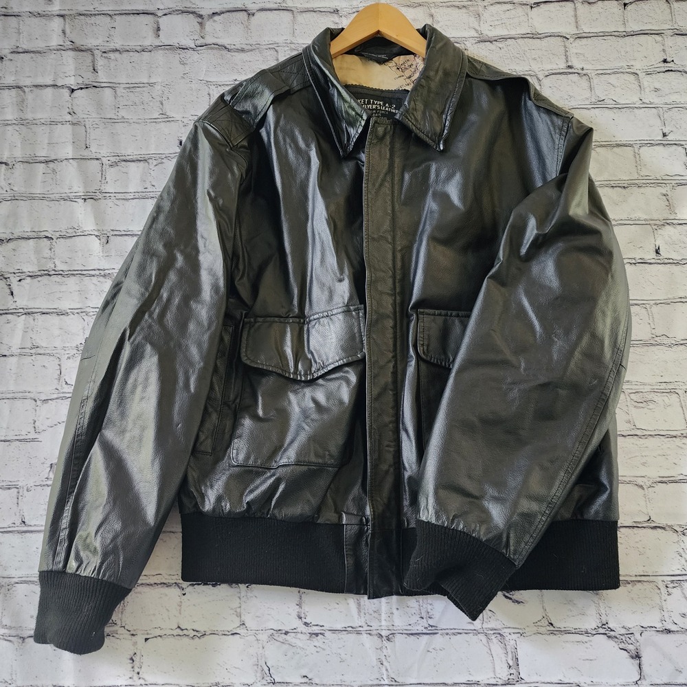 Vintage A-2 Leather Flight Bomber Jacket Men's L Black USAF Map Lining